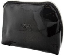 Women's cosmetic bags and beauty cases