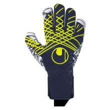 Goalkeeper gloves for football