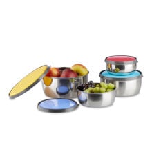 Dishes and cooking accessories