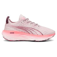 Women's running shoes and sneakers