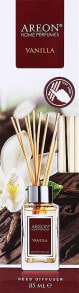 Aromatic diffusers and candles