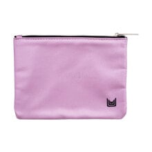 Women's cosmetic bags and beauty cases