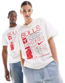 Купить мужские футболки и майки Nike Basketball: Nike Basketball NBA Unisex Chicago Bulls logo t-shirt in white and red