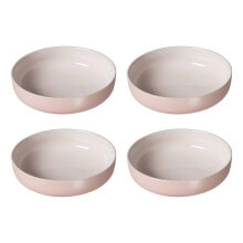 Dishes and salad bowls for serving