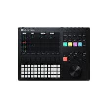 Grooveboxes, drum machines, stations