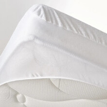 Mattress pads and mattress covers