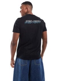 Купить мужские футболки и майки Fred Perry: Fred Perry print -shirt in black with rear logo print