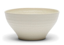 Dishes and salad bowls for serving