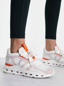 On Running – Cloudnova Void – Sneaker in Weiß und Orange