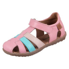 Sandals and sandals for girls