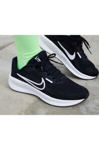 Women's Sports Sneakers