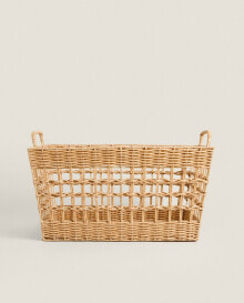 Woven laundry basket