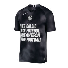 Мужские спортивные футболки Мужская футболка спортивная черная с надписями футбольная Nike FC Football M AQ0662-010 черный