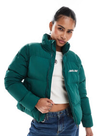 Women's outerwear