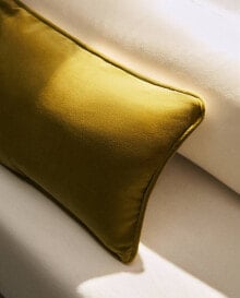 Velvet cushion cover with piping