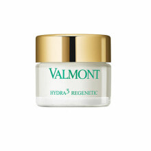 Moisturizing and nourishing the skin of the face Valmont