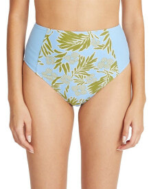 Women's swimwear