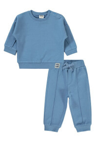 Children's kits and uniforms for boys