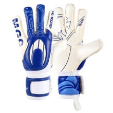 Goalkeeper gloves for football