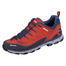 Men's sports shoes for trekking