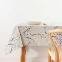 Tablecloths and napkins