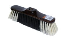 Brooms, scoops and floor brushes