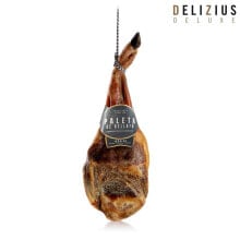 Acorn-fed Iberico Shoulder Delizius Deluxe 5-5.5 Kg