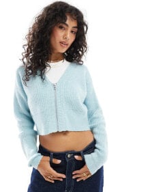 Women's sweaters and cardigans