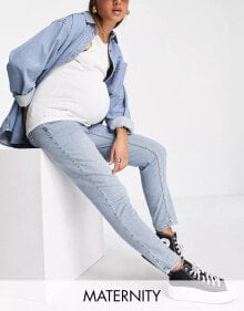 Купить женские джинсы Topshop Maternity: Женские джинсы Topshop Maternity Bequeme, elastische Mom-Jeans in ausgeblichener Waschung mit Überbauchbund