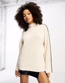 Women's sweaters and cardigans