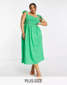 Купить женские платья Never Fully Dressed Plus: Never Fully Dressed Plus – Gesmoktes, wadenlanges Kleid in kräftigem Grün mit gebundenen Trägern