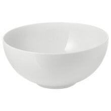 Dishes and salad bowls for serving