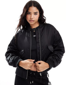 Women's outerwear