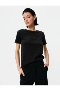 Women's T-shirts and Tops