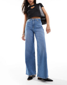 Women's jeans