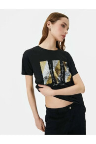 Women's T-shirts and Tops