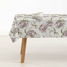 Tablecloths and napkins