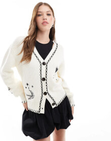 Women's sweaters and cardigans