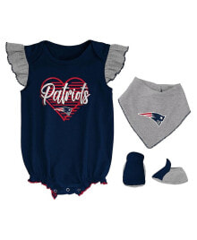 Outerstuff girls Newborn and Infant Navy, Heathered Gray New England Patriots All The Love Bodysuit Bib and Booties Set