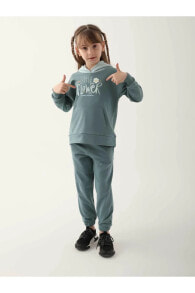 Children's tracksuits for girls