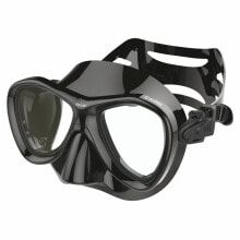 Swimming goggles