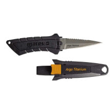 Knives and multitools for tourism