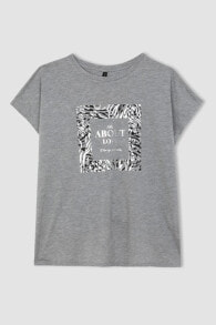 Women's T-shirts