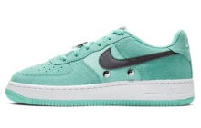 Nike Air Force 1 Low 