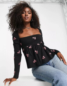 ASOS DESIGN – Oberteil in Schwarz mit eckigem Ausschnitt und aufgestickten Blumen in Rot