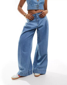 Women's jeans