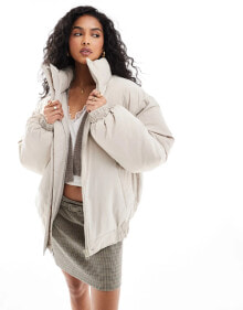 Women's outerwear