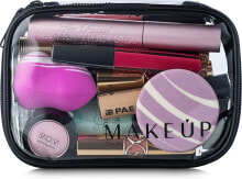 Women's cosmetic bags and beauty cases