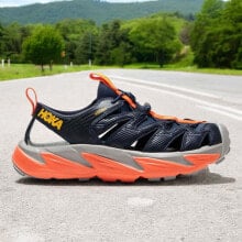  HOKA ONE ONE