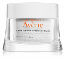 Moisturizing and nourishing the skin of the face